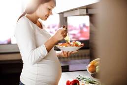 نظام غذائي للحامل لا يزيد الوزن