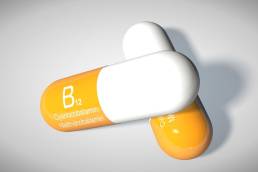 اعراض نقص فيتامين ب12 الحاد